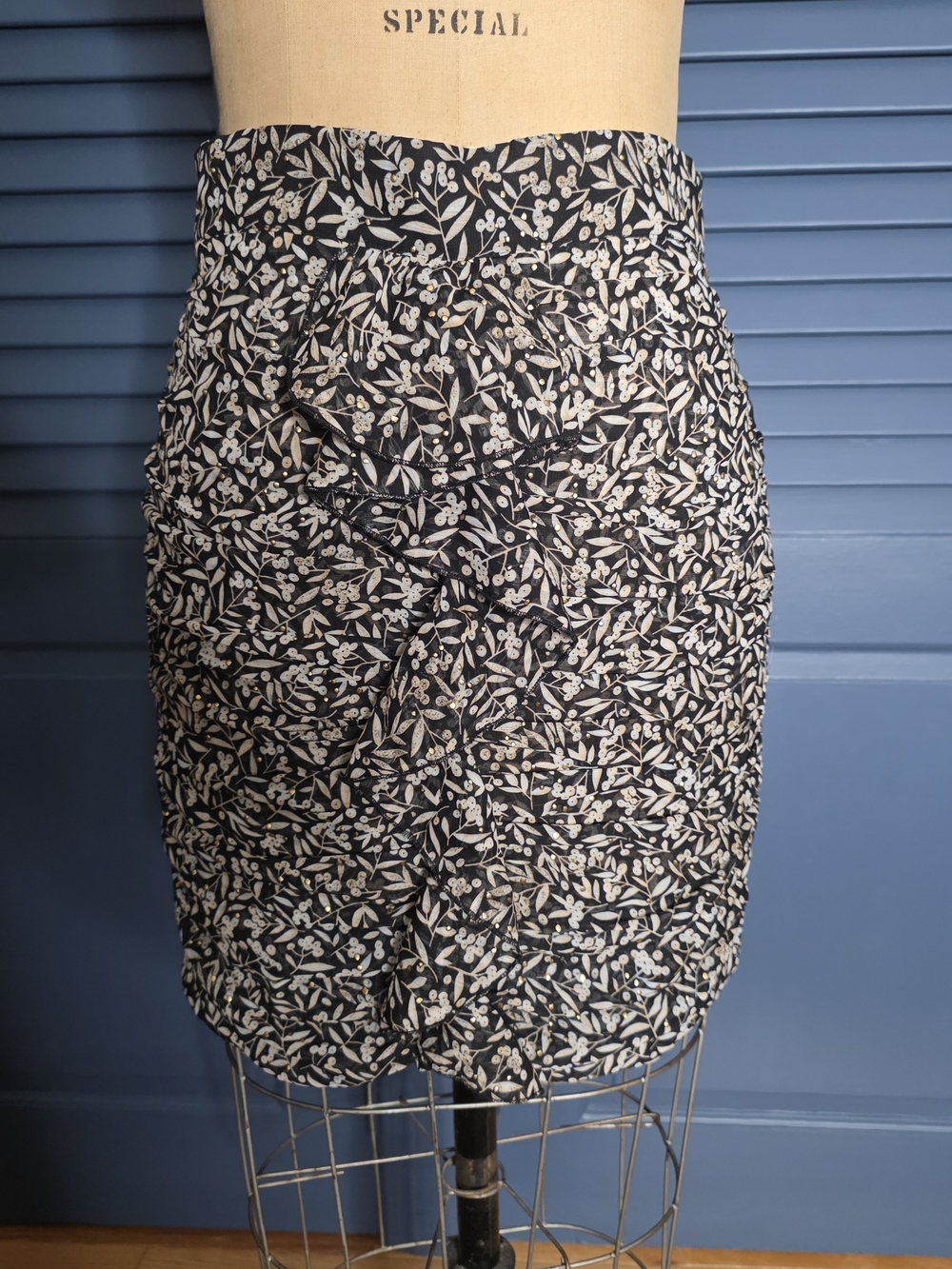NEW WITH TAGS ✨ Sabina Musayev Luxury Skirt